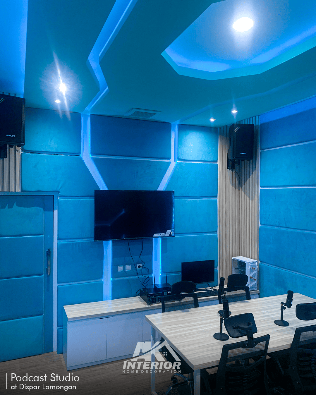 Podcast Studio